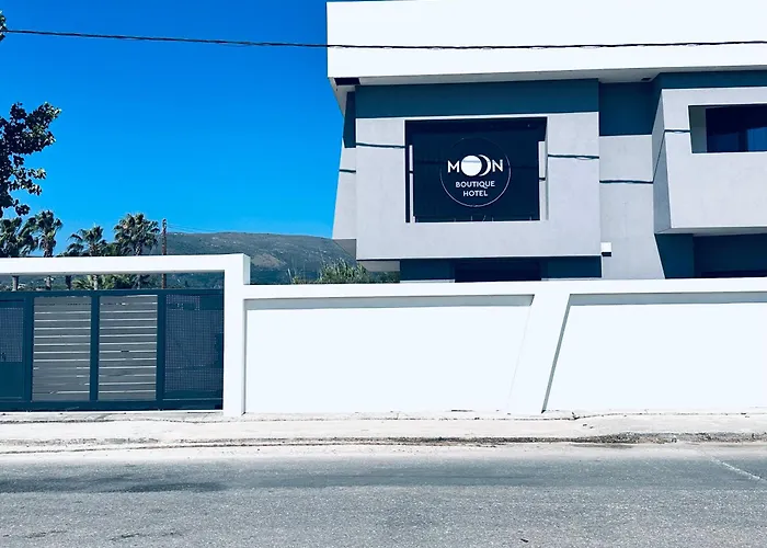 Moon Boutique Hotel