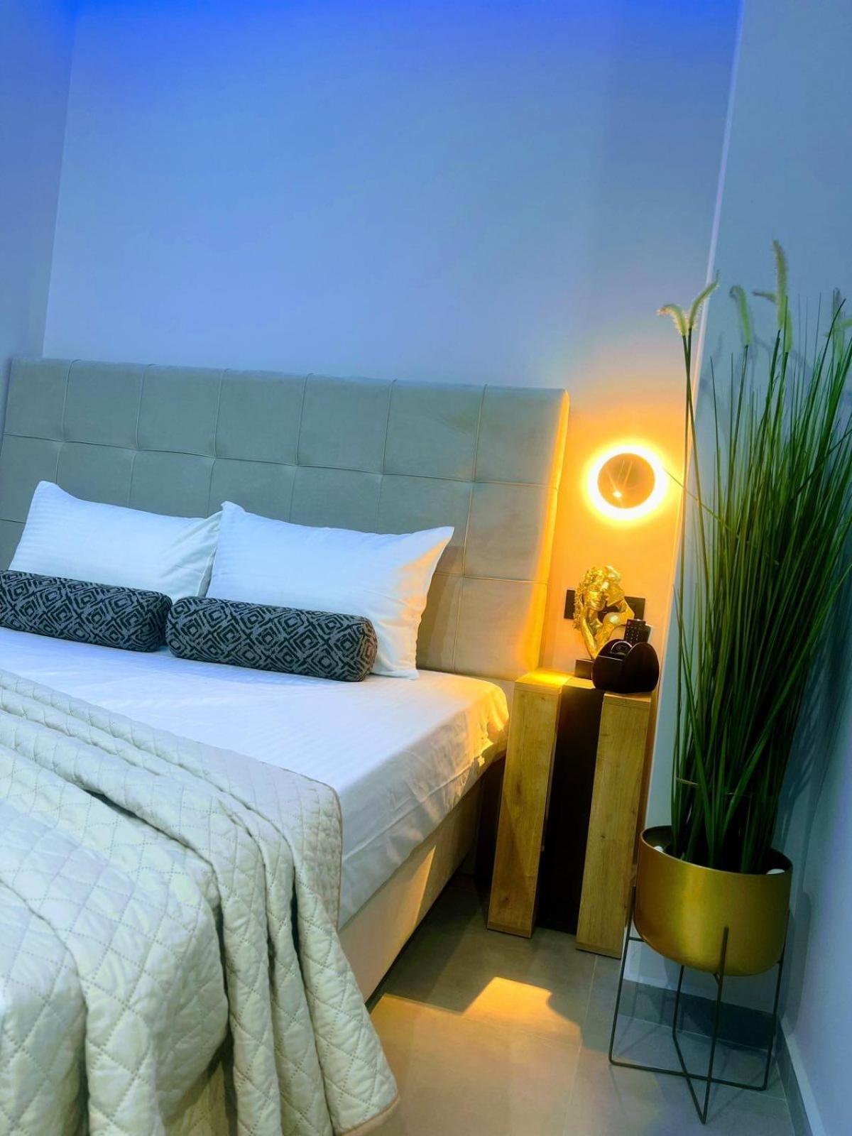 Moon Boutique Laganas